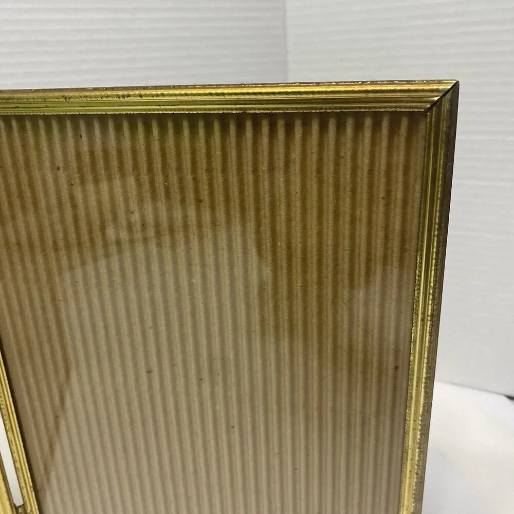 Vintage 8x10 Photo Picture Frame Bi-fold Gold Tone Brass Metal Double Hinge